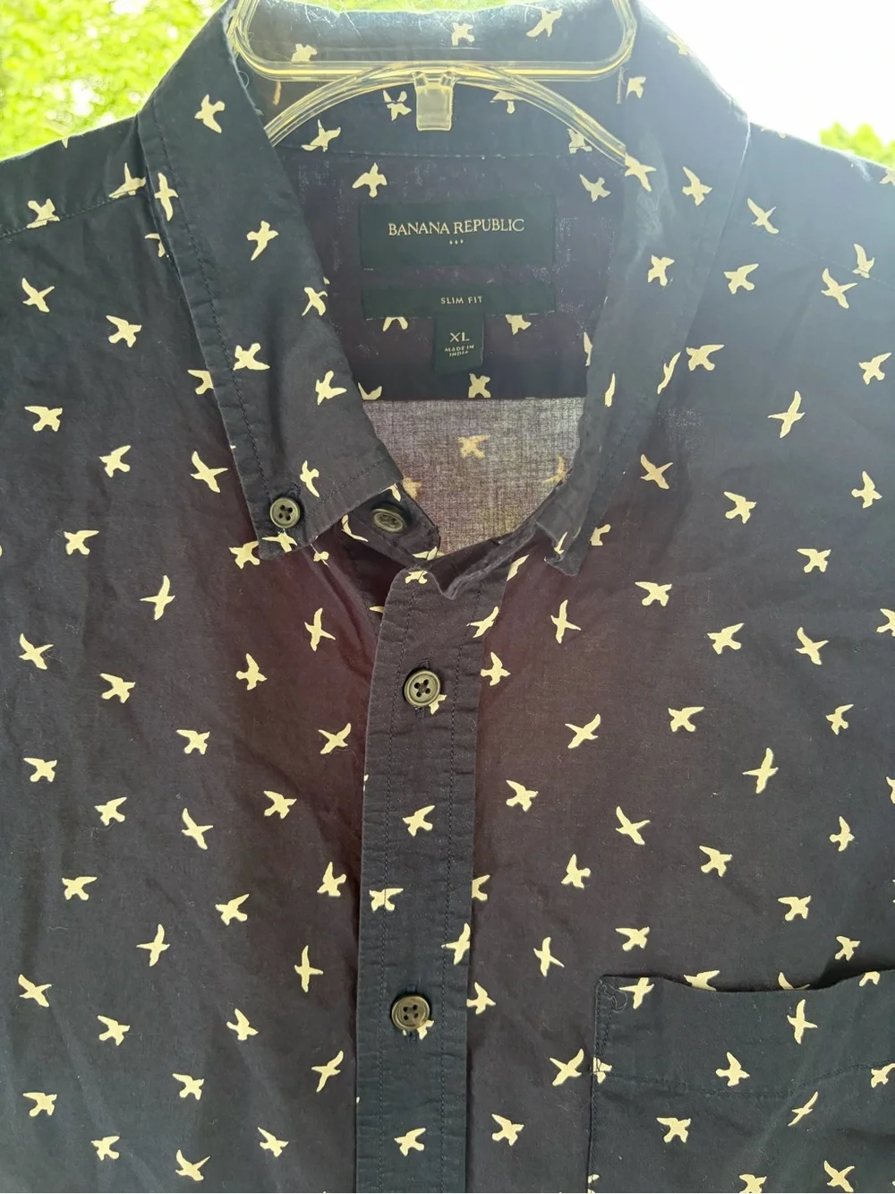 Banana Republic Navy Short-Sleeve Button-Down with White Bird Print Sz XL